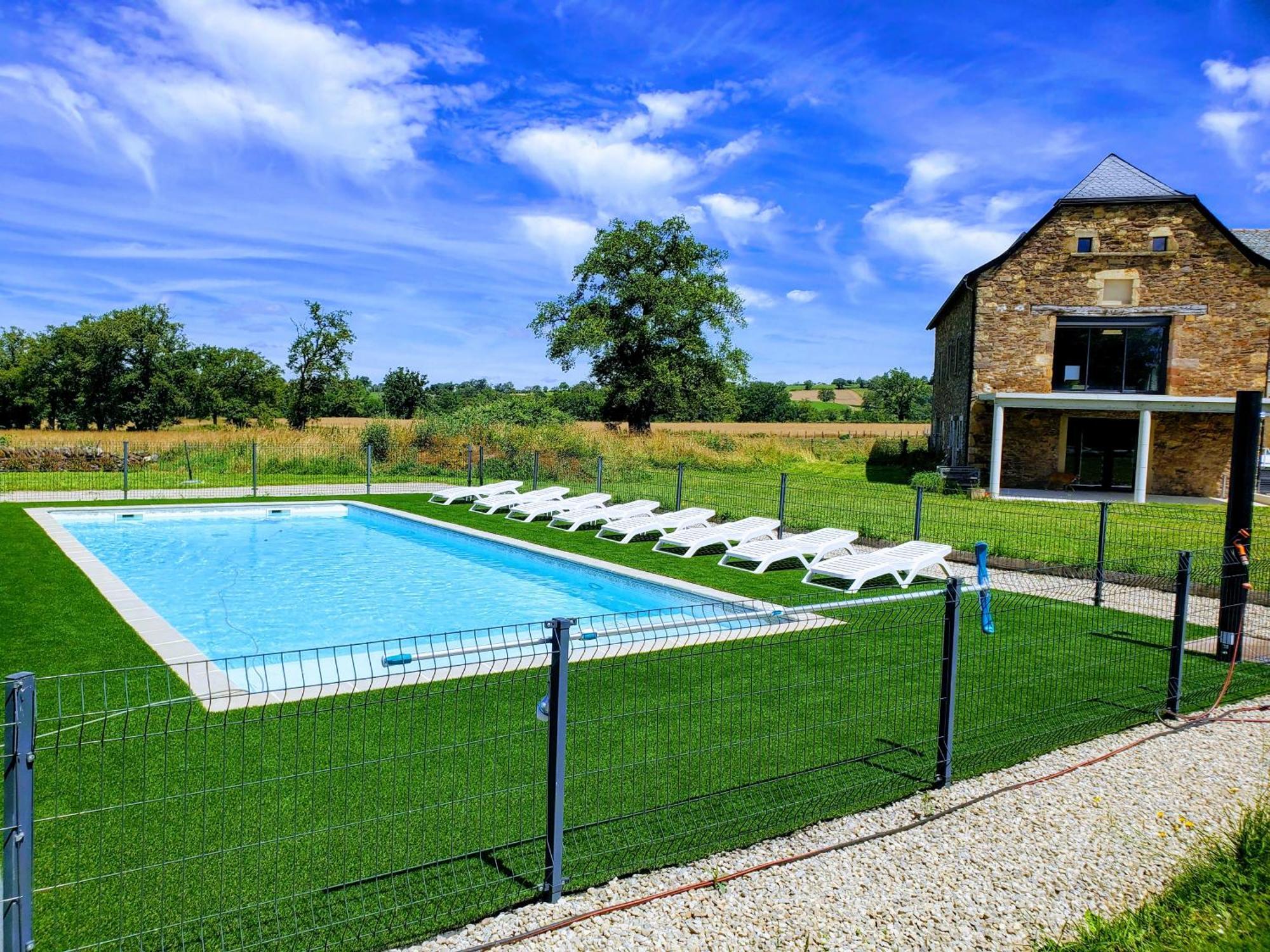 Les Gites De La Bouldoire Le Marronnier Rignac  Exteriör bild